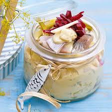 Feiner Heringssalat Rezept Heringssalat Heringssalat Rezept Lebensmittel Essen