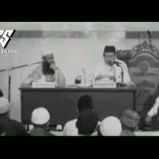 Filem ini adalah filem tentang semangat 'ingin berjaya' pada seseorang yang dijelmakan ke dalam the red warriors. Pendosa Hijrah Home Facebook