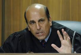 Images from Anna Nicole court hearing