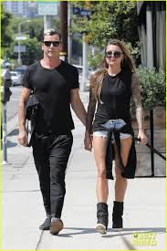 Gavin rossdale is dating sophia thomalla. Gavin Rossdale Holds Hands With New Girlfriend Sophia Thomalla 03 New Girlfriend Outfits Clothes