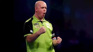 Van gerwen gunde klaasen geen blik en ook na zijn zege volgde er geen handdruk tussen beide spelers. Michael Van Gerwen Van Gerwen Zieht Nach Machtdemonstration Gegen Gary Anderson Ins Finale Ein Gary Anderson