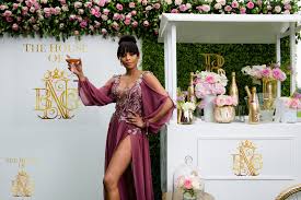 Yes, you read that right! The Throne Mag