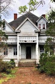 1880 Fixer Upper In Dawson Georgia Captivating Houses Fixer Upper House Fixer Upper Abandoned Houses