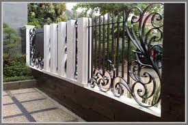 Warna Cat Tembok Pagar Abu Abu Kombinasi Warna Cat Pagar Rumah Minimalis Yang Elegan Memilih Model Pagar Rum In 2020 House Fence Design Fence Design Fence Gate Design