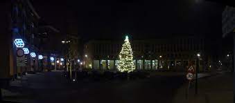 koningsplein ridderkerk met kerstboom ridderkerk kerstboom