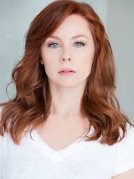 Katherine Leonard's Instagram, Twitter & Facebook