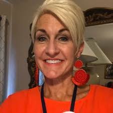 Laron Perry's Instagram, Twitter & Facebook