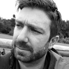 Shotgun Honey Presents Volume 4: RECOIL: Phillips, Ron Earl: 9781643961385:  Amazon.com: Books