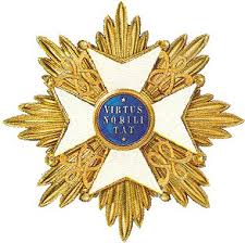 Het kunnen de bij wet ingestelde ridderorden zijn en officiële onderscheidingen die bij koninklijk besluit of ministerieel besluit zijn ingesteld. Ridderorden En Onderscheidingen In Nederland Wikipedia