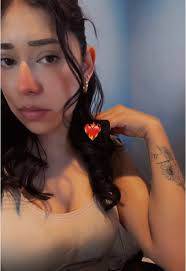 Cafe Canela Stuck in Love