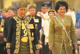 Kuala lumpur, sept 11 — the sultan of kedah, sultan abdul halim mu'adzam shah sultan abdul halim had ruled kedah for 59 years. Tan Sri Tunku Salehhuddin Dimasyurkan Sebagai Raja Muda Kedah