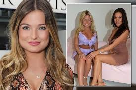 For other love island subs, please see the links in the sidebar. Zara Holland S Heartbreaking Tribute To Tragic Love Island Co Star Sophie Gradon Irish Mirror Online