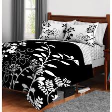 Black And White Bed In A Bag Walmart Formula Botanica Reversible Bed In A Bag Black And White Floral Print Walmart Com Bed Comforter Sets Comforter Sets White Bedding