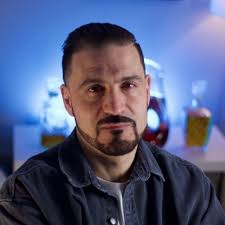 David Mays's Instagram, Twitter & Facebook