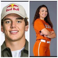 Carol Hollander's Instagram, Twitter & Facebook