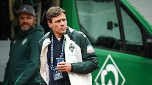 08:29 Fans von Traditionsverein wollen eigenen Geschäftsführer stürzen