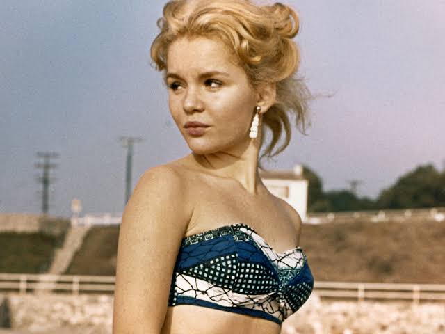 Tuesday Weld 'Memba Her?!