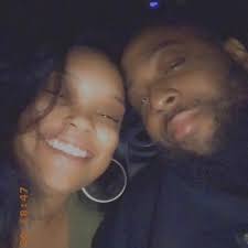 Real quick…..How old were you when you realized that Steve from "Blues  Clues" married Loonette the clown from "Big Comfy Couch"⁉️ I was TODAY  years old! 😳🤣 • • • #mychildhood