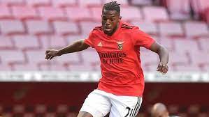 View nuno tavares' profile on linkedin, the world's largest professional community. A Bola Nuno Tavares Gera Nova Polemica Com Tatuagem Benfica