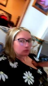 Shannon Grainger's Instagram, Twitter & Facebook