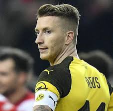 Men's football player hair inspiration! Bvb Kapitan Marco Reus Mein Gegenspieler Ich Weiss Nicht Mal Wie Der Heisst Welt