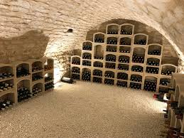 Idée aménagement cave à vin. Comment Installer Une Cave A Vin Dans Mon Sous Sol 360m2 Fr