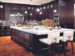 Jika anda berpuas hati dengan hasil kerja kami, boleh lah hubungi kami untuk mendapatkan khidmat rundingan dan sebut harga secara percuma. Kenali Material Kabinet Dapur