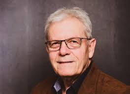 Sandra Koglin's Instagram, Twitter & Facebook