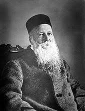 Syrský arabský červený půlměsíc reagoval na tuto krizi od samého počátku, řekl její prezident dr abdul rahman attar. Mezinarodni Cerveny Kriz Wikipedie