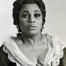 Soprano Leontyne Price receives a poetic tribute in new book