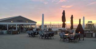 Strandpaviljoen Zee En Zon In Katwijk Bollenstreek
