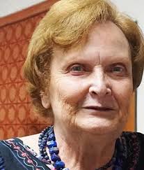 Carmiña Navia Velasco, Premio Internacional de Literatura 'Virginia Woolf  2024' por su libro 'Parajes de los días' y el conjunto de su obra