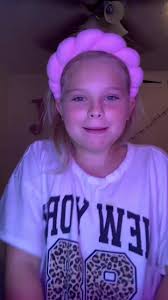 Michaela Carroll (@michaela_grwm125)