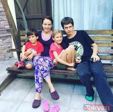 Bana yaşattığı mutluluk 100 yaşıma kadar yeter. Deniz Ugur Esi Ismail Hakki Sunat I Kaybettikten Sonra Asperger Sendromlu Ogluyla Hayata Tutunmus O Ve Ikizlerim Bana Guc Veriyor Galeri Takvim