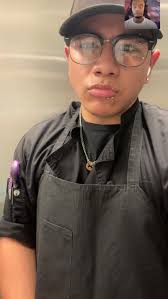 BURGER BURGER KING We're all sad about Tom. But going to his funeral won't  bring hím back. .................. .............. No time-off will be  given. Thx.