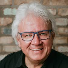 Improv Leadership: How to Lead Well in Every Moment: Endicott, Stan,  Miller, David, Hartman, Cory, Mike Foster: 9780310112952: Amazon.com: Books