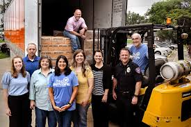 Community comes together to fill empty shelves at Titus County Cares Food  Pantry