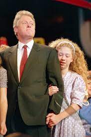 She's earned an undergraduate degree from stanford and her graduate degree from oxford. Chelsea Clinton Die Tochter Furs Leben Menschen Faz