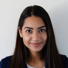 Alejandra Bustillos's Instagram, Twitter & Facebook