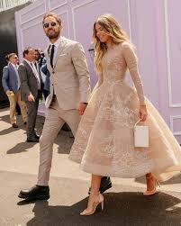اليعرف موقع عنده هيج فساتين يدزلي اسم الموقع بليز فيس او انستا بالعراق Dresses Soiree Dress Event Dresses