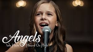 Laura Vuolo's Instagram, Twitter & Facebook