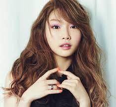See more ideas about ioi, kim, korean girl. I O I S Kim Chungha Amazes Fans With Her Native English Skills Soompi