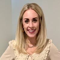 Tanya Tuttle's Instagram, Twitter & Facebook