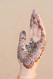 Mehndi Design 2020 Simple Mehndi Design 2020 New Mehndi Design 2020 In 2020 Mehndi Simple New Mehndi Designs Mehndi Designs
