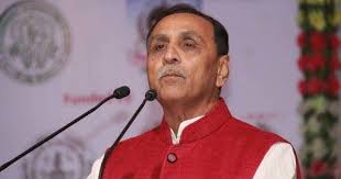 (filr photo) deputy chief minister and health minister nitin patel said gujarat has been spending rs 350 per dose of vaccine and will have to budget for 3.05 crore youth. Gujarat Elections Vijay Rupani Sworn In As Cm Nitin Patel As Deputy In Ceremony Attended By Modi