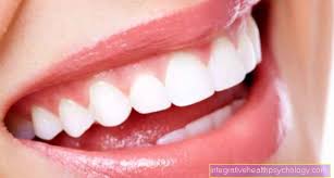 Modrica na usni definicija modrica na usni poznata je i kao modrica ili hematom. Frenulum Usne Anatomija Leksikon