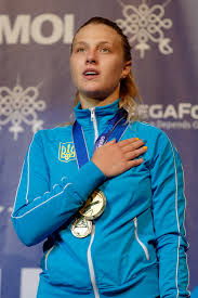 Она выше соперниц на голову и это большой плюс. Kak Ukrainskie Sportsmeny Zarabatyvayut Na Reklame