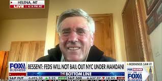 If Mamdani wins, Wall Street will no longer be located in Manhattan, says  Steve Moore : r/manhattan