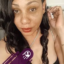 Shaquita Jones's Instagram, Twitter & Facebook