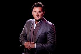 Tino martin is an actor, known for just say yes (2021), de jongens tegen de meisjes (2011) and het mooiste liedje (2019). Tino Martin Boek Je Voordelig Bij Burolivemuziek Nl